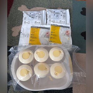 Medela Cream Storage Lids with Yellow Valve Centers (Set of 6)